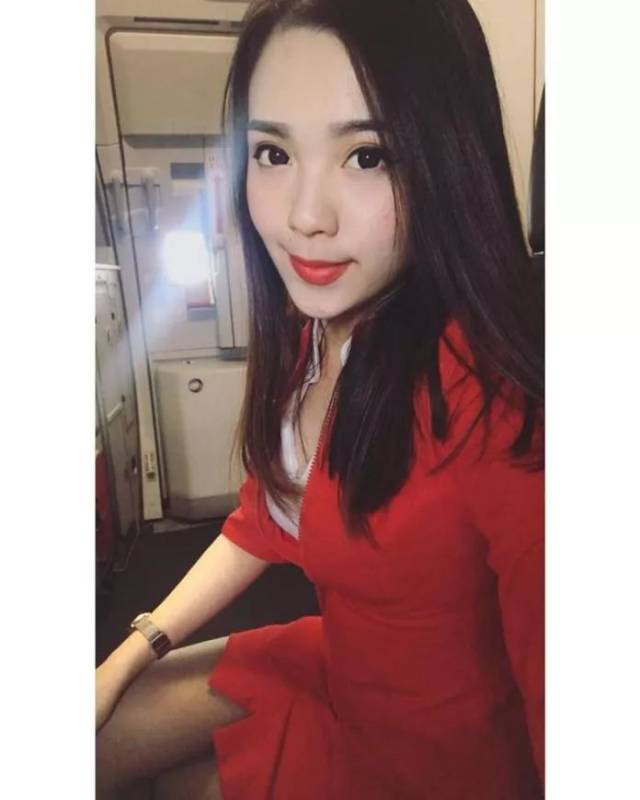新月直播改名后叫什么 热门推荐